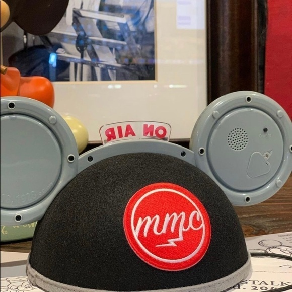 Mickey Mouse Light & Sound Ear Hat by Bret Iwan - Picture 10 of 13